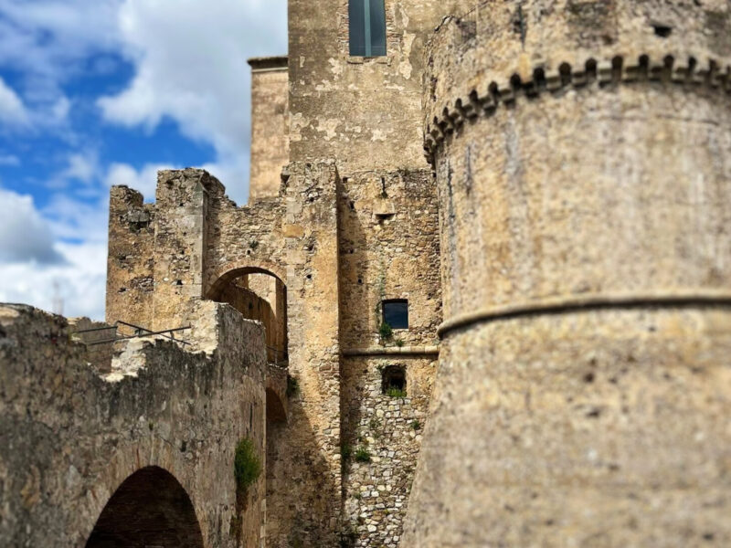 Visita il Castello Svevo di Rocca Imperiale