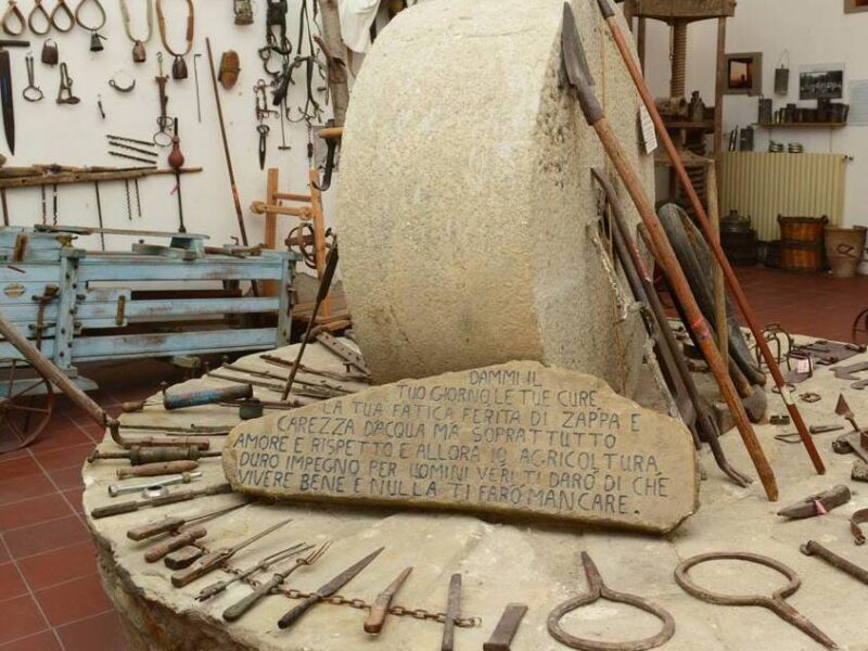 Visita il Museo Etnografico di Roseto Capo Spulico